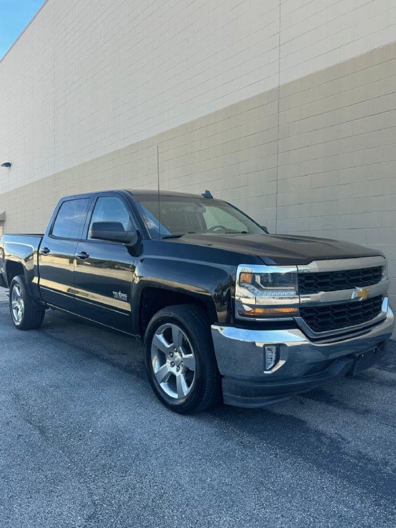 2018 BLACK CHEVROLET SILVERADO 1500 LT (3GCPCREC3JG) with an 5.3L engine, Automatic transmission, located at 12019 San Pedro Avenue, San Antonio, TX, 78216, (210) 494-5895, 29.550915, -98.491142 - We provide financing options through various third-party Credit Unions and Auto Finance Companies, including RBFCU, USAA, SSFCU, Pen Fed, Navy Fed, Credit Human Credit Union of Texas, and most other credit unions. We also work with major banks such as Capital One and Broadway Bank. Payment methods a - Photo#2