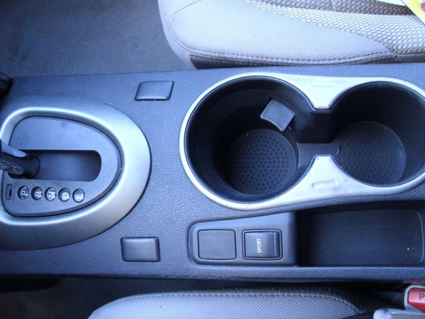 2013 WHITE NISSAN ROGUE S (JN8AS5MTXDW) with an 2.5L engine, Continuously Variable transmission, located at 12019 San Pedro Avenue, San Antonio, TX, 78216, (208) 269-7240, 29.550915, -98.491142 - ONE OWNER!!! Alloy Wheels; Rear View Camera; Bluetooth Technology; Cloth Seats; SiriusXM Trial Available; Air Conditioning; Power Windows; Power Locks; Power Steering; Tilt Wheel; AM/FM CD/MP3; Immobilizer; Keyless Entry; Alarm; Dual Front Airbags; Side Airbags; Head Airbags; Rear Head Airbags; Acti - Photo#21