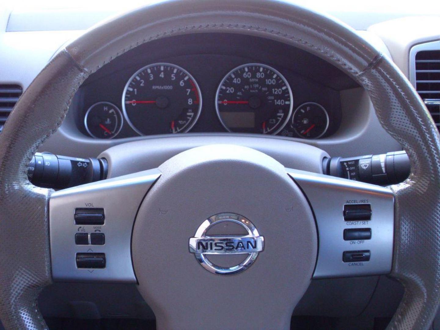 2010 WHITE NISSAN FRONTIER CREW CAB SE (1N6AD0ER6AC) with an 4.0L engine, Automatic transmission, located at 12019 San Pedro Avenue, San Antonio, TX, 78216, (210) 494-5895, 29.550915, -98.491142 - We provide financing options through various third-party Credit Unions and Auto Finance Companies, including RBFCU, USAA, SSFCU, Pen Fed, Navy Fed, Credit Human Credit Union of Texas, and most other credit unions. We also work with major banks such as Capital One and Broadway Bank. Payment methods a - Photo#14