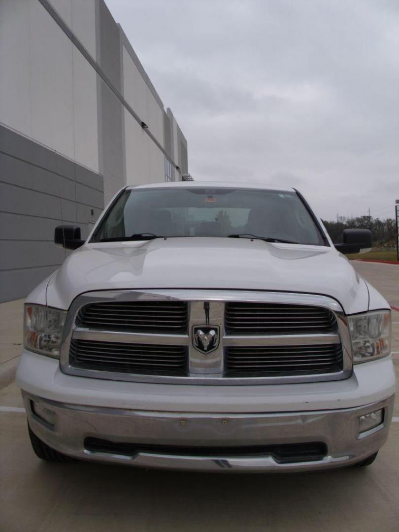 2010 WHITE DODGE RAM 1500 (1D7RB1CT4AS) with an 5.7L engine, Automatic transmission, located at 12019 San Pedro Avenue, San Antonio, TX, 78216, (210) 494-5895, 29.550915, -98.491142 - We provide financing options through various third-party Credit Unions and Auto Finance Companies, including RBFCU, USAA, SSFCU, Pen Fed, Navy Fed, Credit Human Credit Union of Texas, and most other credit unions. We also work with major banks such as Capital One and Broadway Bank. Payment methods a - Photo#3