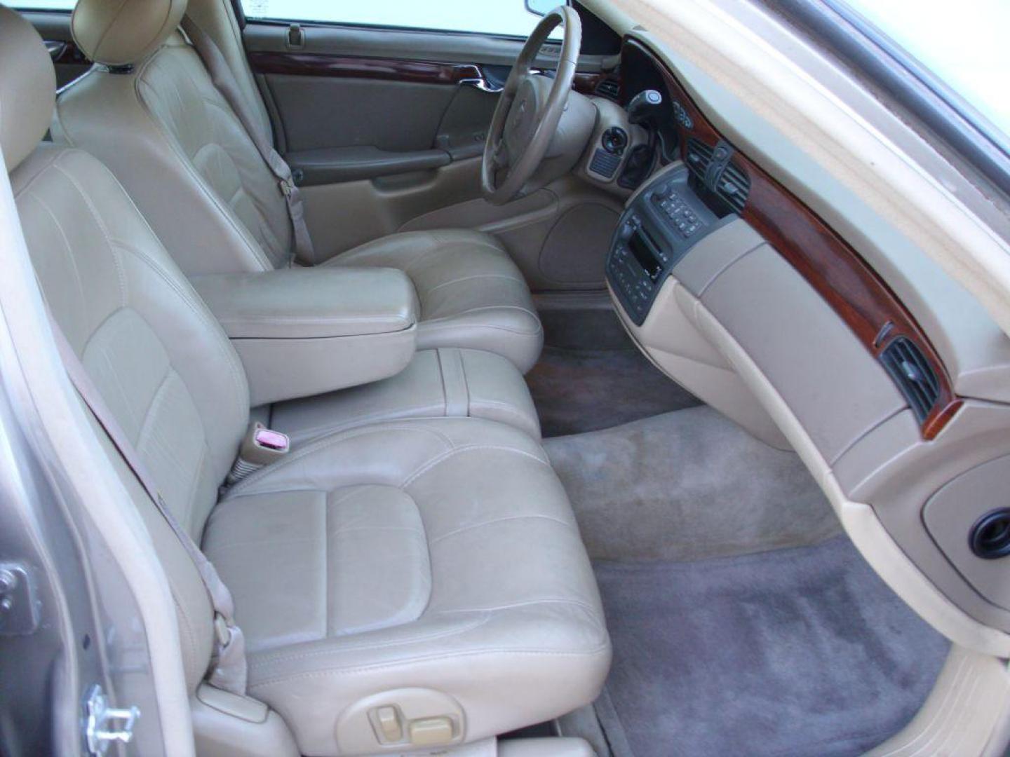 2004 BEIGE CADILLAC DEVILLE (1G6KD54Y84U) with an 4.6L engine, Automatic transmission, located at 12019 San Pedro Avenue, San Antonio, TX, 78216, (208) 269-7240, 29.550915, -98.491142 - Photo#10