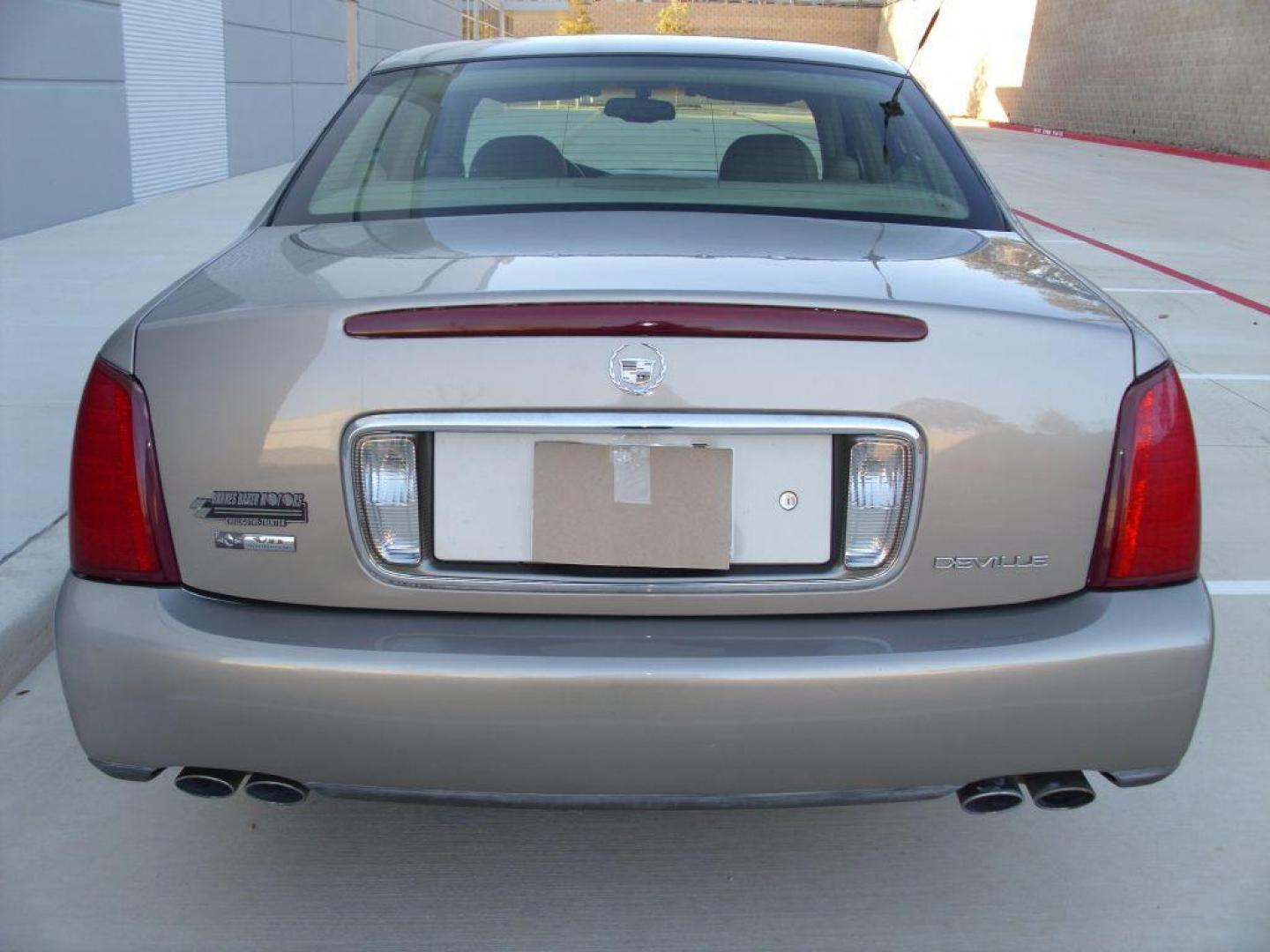 2004 BEIGE CADILLAC DEVILLE (1G6KD54Y84U) with an 4.6L engine, Automatic transmission, located at 12019 San Pedro Avenue, San Antonio, TX, 78216, (208) 269-7240, 29.550915, -98.491142 - Photo#6