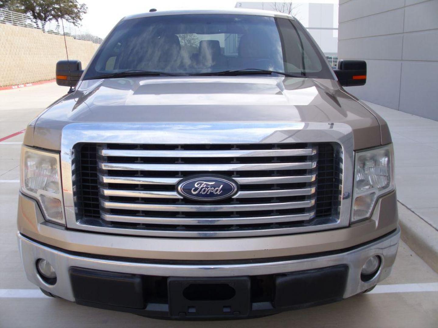 2011 GOLD FORD F150 SUPERCREW (1FTFW1CF5BF) with an 5.0L engine, Automatic transmission, located at 12019 San Pedro Avenue, San Antonio, TX, 78216, (208) 269-7240, 29.550915, -98.491142 - We provide financing options through various third-party Credit Unions and Auto Finance Companies, including RBFCU, USAA, SSFCU, Pen Fed, Navy Fed, Credit Human Credit Union of Texas, and most other credit unions. We also work with major banks such as Capital One and Broadway Bank. Payment methods a - Photo#5