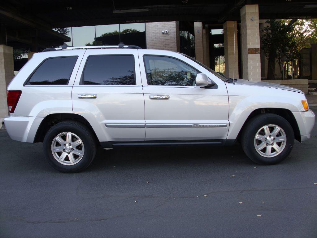 photo of 2010 JEEP GRAND CHEROKEE LIMITED