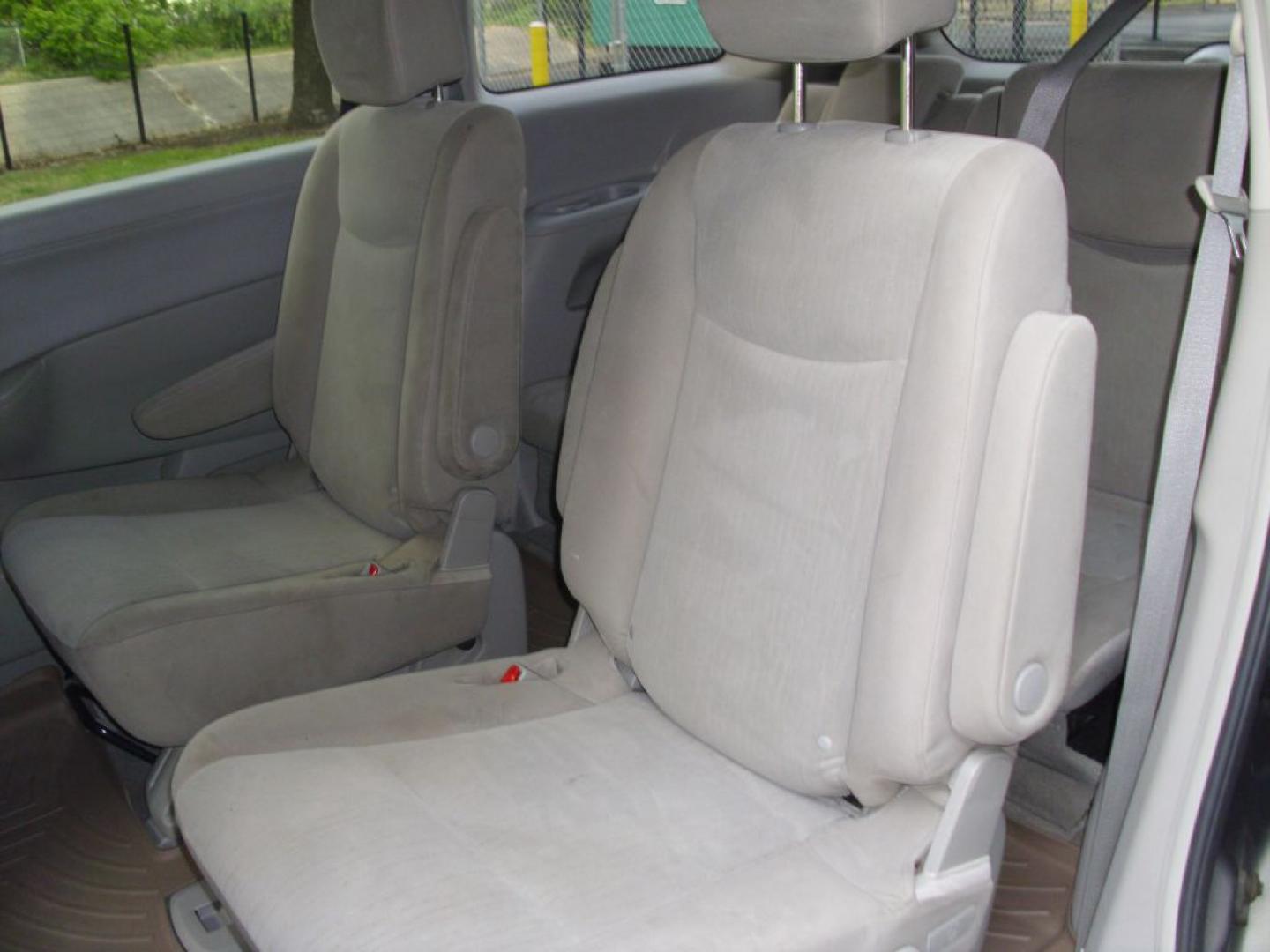 2017 BROWN NISSAN QUEST S (JN8AE2KPXH9) with an 3.5L engine, Continuously Variable transmission, located at 2215 Harry Wurzbach Rd , San Antonio, TX, 78209, (208) 269-7240, 29.491415, -98.432098 - SPACIOUS VAN- FOLD- AWAY THIRD ROW!! Alloy Wheels, Bluetooth Technology, Cloth Seats, Quad Seats, Rear Air Conditioning, Rear View Camera, ABS Brakes, Auxiliary Audio Input, Power Locks, Rear Defroster, AM/FM Stereo, CD Audio, Power Mirrors, Side Airbags, Air Conditioning, Cruise Control, Power Slid- Photo#18