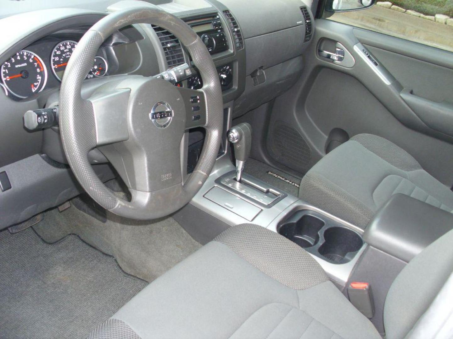2008 WHITE NISSAN PATHFINDER S (5N1AR18U28C) with an 4.0L engine, Continuously Variable transmission, located at 12019 San Pedro Avenue, San Antonio, TX, 78216, (208) 269-7240, 29.550915, -98.491142 - We provide financing options through various third-party Credit Unions and Auto Finance Companies, including RBFCU, USAA, SSFCU, Pen Fed, Navy Fed, Credit Human Credit Union of Texas, and most other credit unions. We also work with major banks such as Capital One and Broadway Bank. Payment methods a - Photo#5