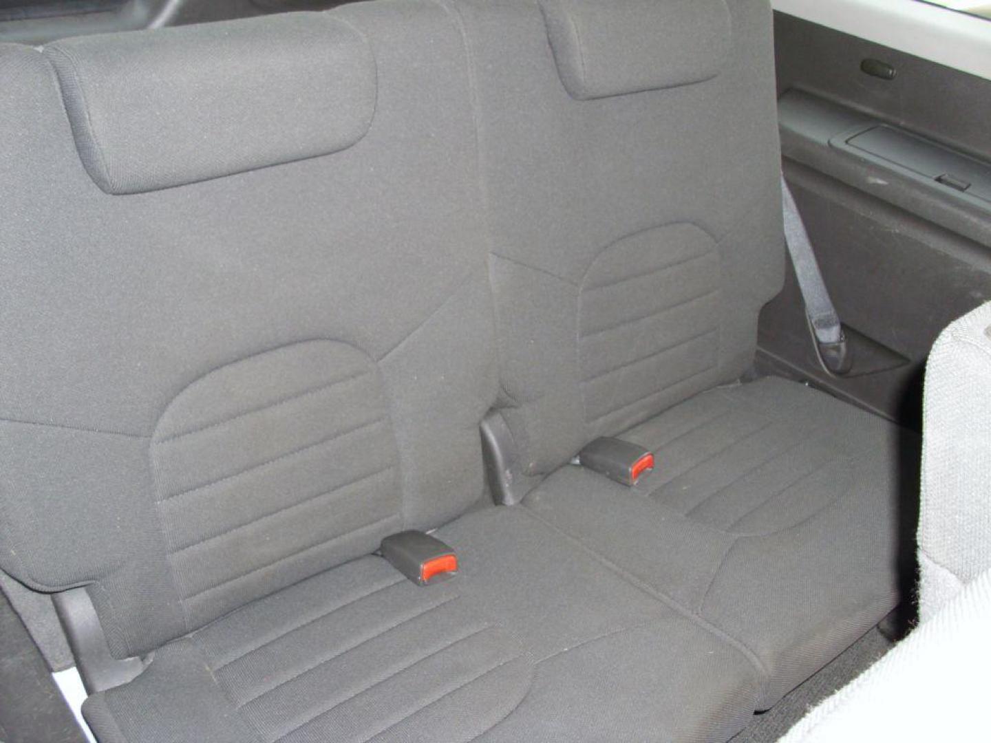 2008 WHITE NISSAN PATHFINDER S (5N1AR18U28C) with an 4.0L engine, Continuously Variable transmission, located at 12019 San Pedro Avenue, San Antonio, TX, 78216, (208) 269-7240, 29.550915, -98.491142 - We provide financing options through various third-party Credit Unions and Auto Finance Companies, including RBFCU, USAA, SSFCU, Pen Fed, Navy Fed, Credit Human Credit Union of Texas, and most other credit unions. We also work with major banks such as Capital One and Broadway Bank. Payment methods a - Photo#9
