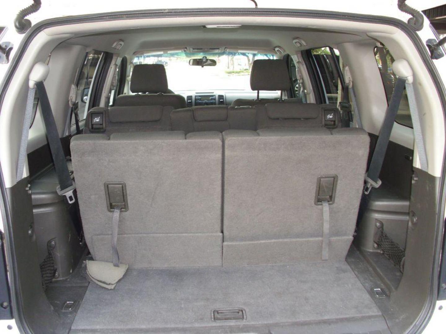 2008 WHITE NISSAN PATHFINDER S (5N1AR18U28C) with an 4.0L engine, Continuously Variable transmission, located at 12019 San Pedro Avenue, San Antonio, TX, 78216, (208) 269-7240, 29.550915, -98.491142 - We provide financing options through various third-party Credit Unions and Auto Finance Companies, including RBFCU, USAA, SSFCU, Pen Fed, Navy Fed, Credit Human Credit Union of Texas, and most other credit unions. We also work with major banks such as Capital One and Broadway Bank. Payment methods a - Photo#11
