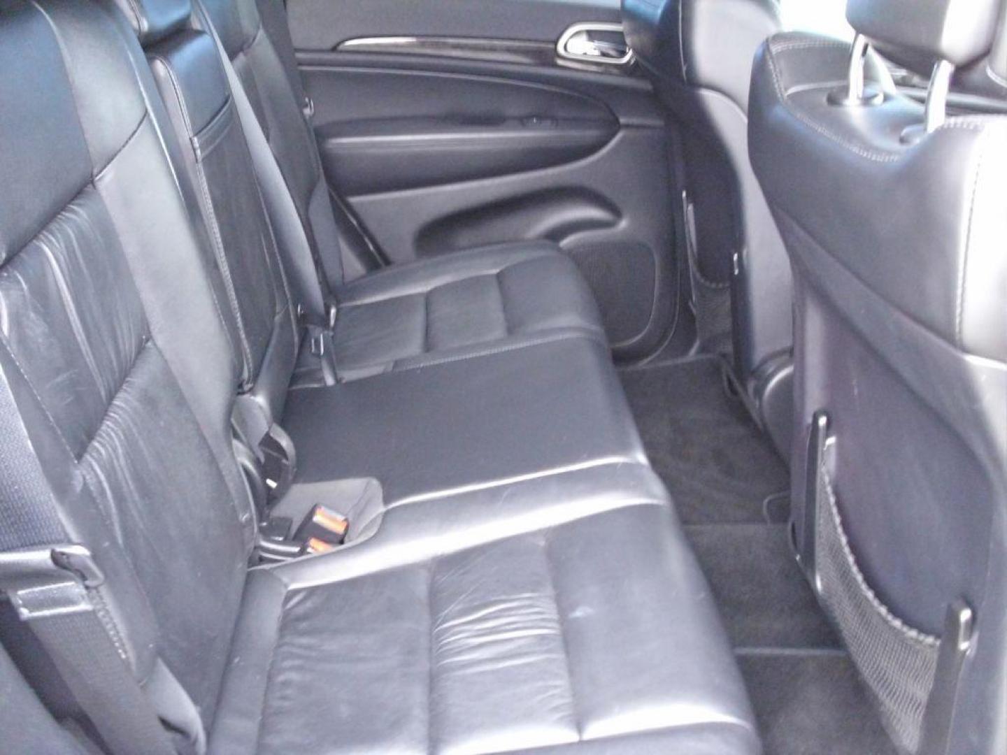 2012 WHITE JEEP GRAND CHEROKEE LAREDO (1C4RJEAG1CC) with an 3.6L engine, Automatic transmission, located at 12019 San Pedro Avenue, San Antonio, TX, 78216, (208) 269-7240, 29.550915, -98.491142 - We provide financing options through various third-party Credit Unions and Auto Finance Companies, including RBFCU, USAA, SSFCU, Pen Fed, Navy Fed, Credit Human Credit Union of Texas, and most other credit unions. We also work with major banks such as Capital One and Broadway Bank. Payment methods a - Photo#10