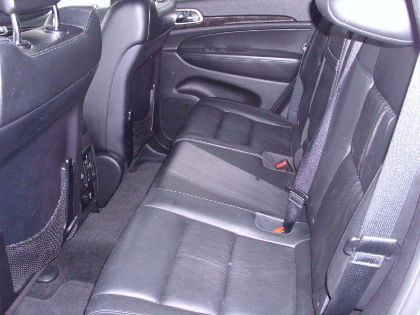 2012 WHITE JEEP GRAND CHEROKEE LAREDO (1C4RJEAG1CC) with an 3.6L engine, Automatic transmission, located at 12019 San Pedro Avenue, San Antonio, TX, 78216, (208) 269-7240, 29.550915, -98.491142 - We provide financing options through various third-party Credit Unions and Auto Finance Companies, including RBFCU, USAA, SSFCU, Pen Fed, Navy Fed, Credit Human Credit Union of Texas, and most other credit unions. We also work with major banks such as Capital One and Broadway Bank. Payment methods a - Photo#12
