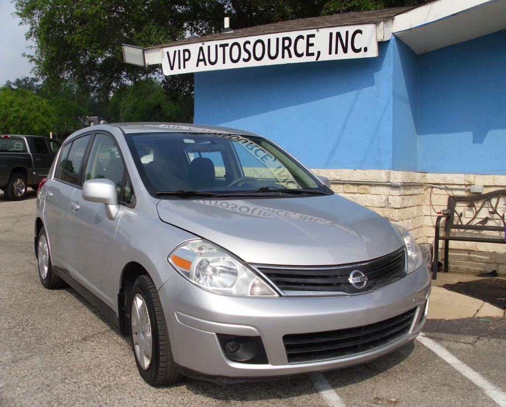 photo of 2010 NISSAN VERSA S