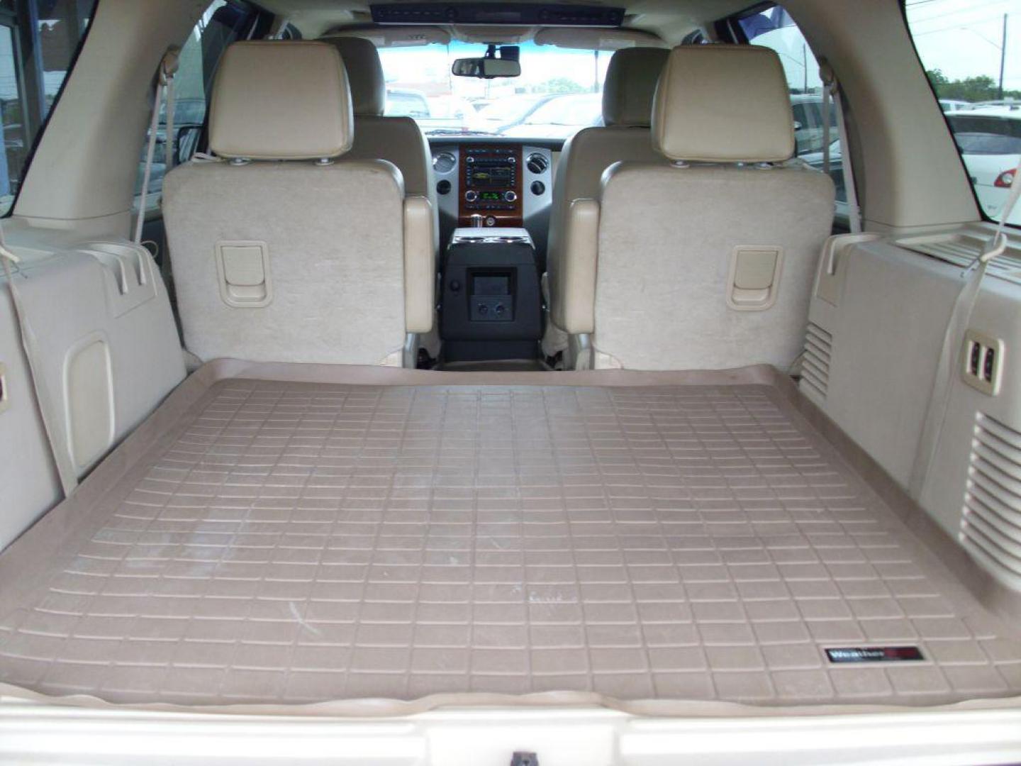 2010 WHITE FORD EXPEDITION EDDIE BAUER (1FMJU1H58AE) with an 5.4L engine, Automatic transmission, located at 12019 San Pedro Avenue, San Antonio, TX, 78216, (208) 269-7240, 29.550915, -98.491142 - We provide financing options through various third-party Credit Unions and Auto Finance Companies, including RBFCU, USAA, SSFCU, Pen Fed, Navy Fed, Credit Human Credit Union of Texas, and most other credit unions. We also work with major banks such as Capital One and Broadway Bank. Payment methods a - Photo#16