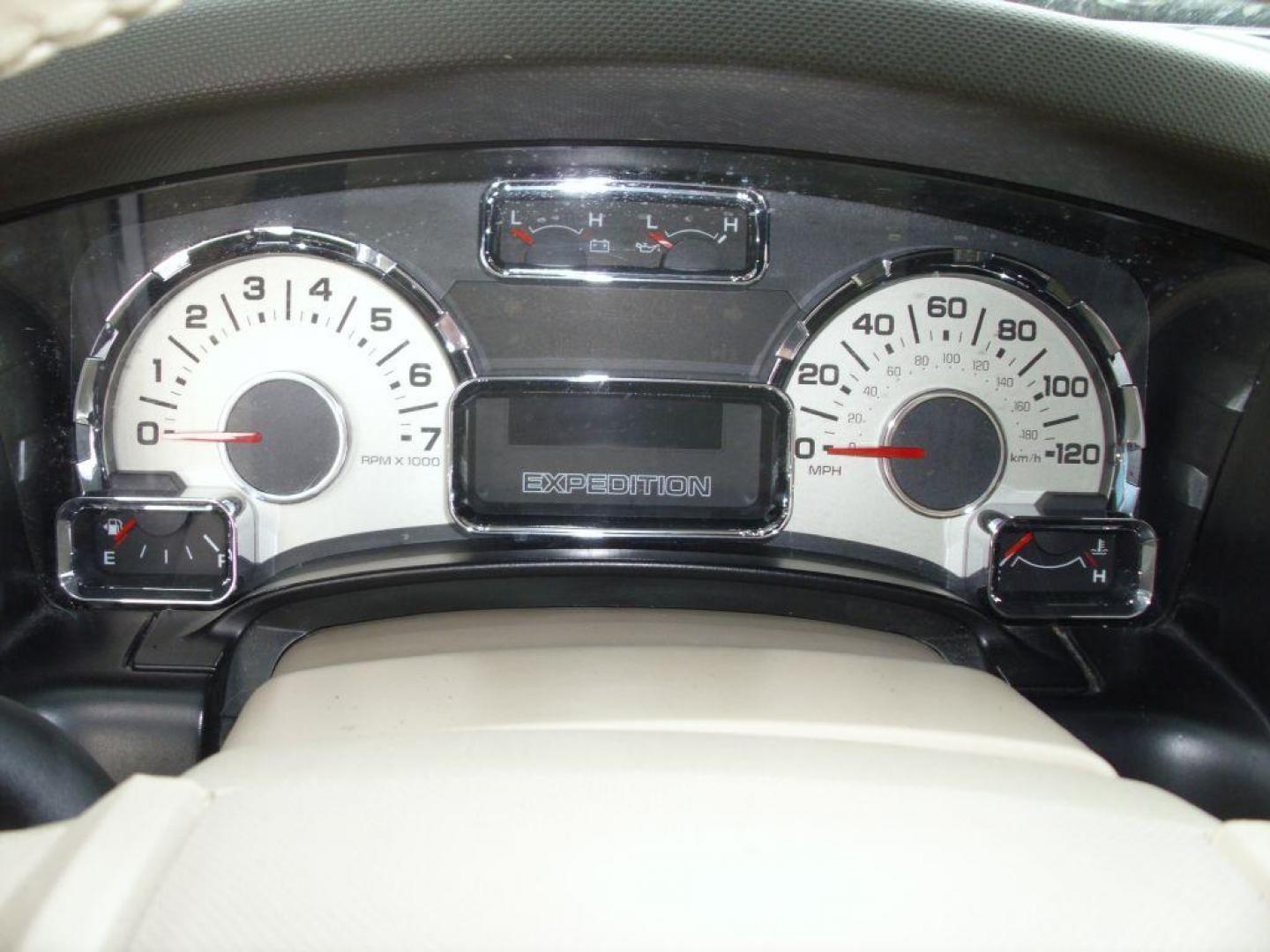 2010 WHITE FORD EXPEDITION EDDIE BAUER (1FMJU1H58AE) with an 5.4L engine, Automatic transmission, located at 12019 San Pedro Avenue, San Antonio, TX, 78216, (208) 269-7240, 29.550915, -98.491142 - We provide financing options through various third-party Credit Unions and Auto Finance Companies, including RBFCU, USAA, SSFCU, Pen Fed, Navy Fed, Credit Human Credit Union of Texas, and most other credit unions. We also work with major banks such as Capital One and Broadway Bank. Payment methods a - Photo#28