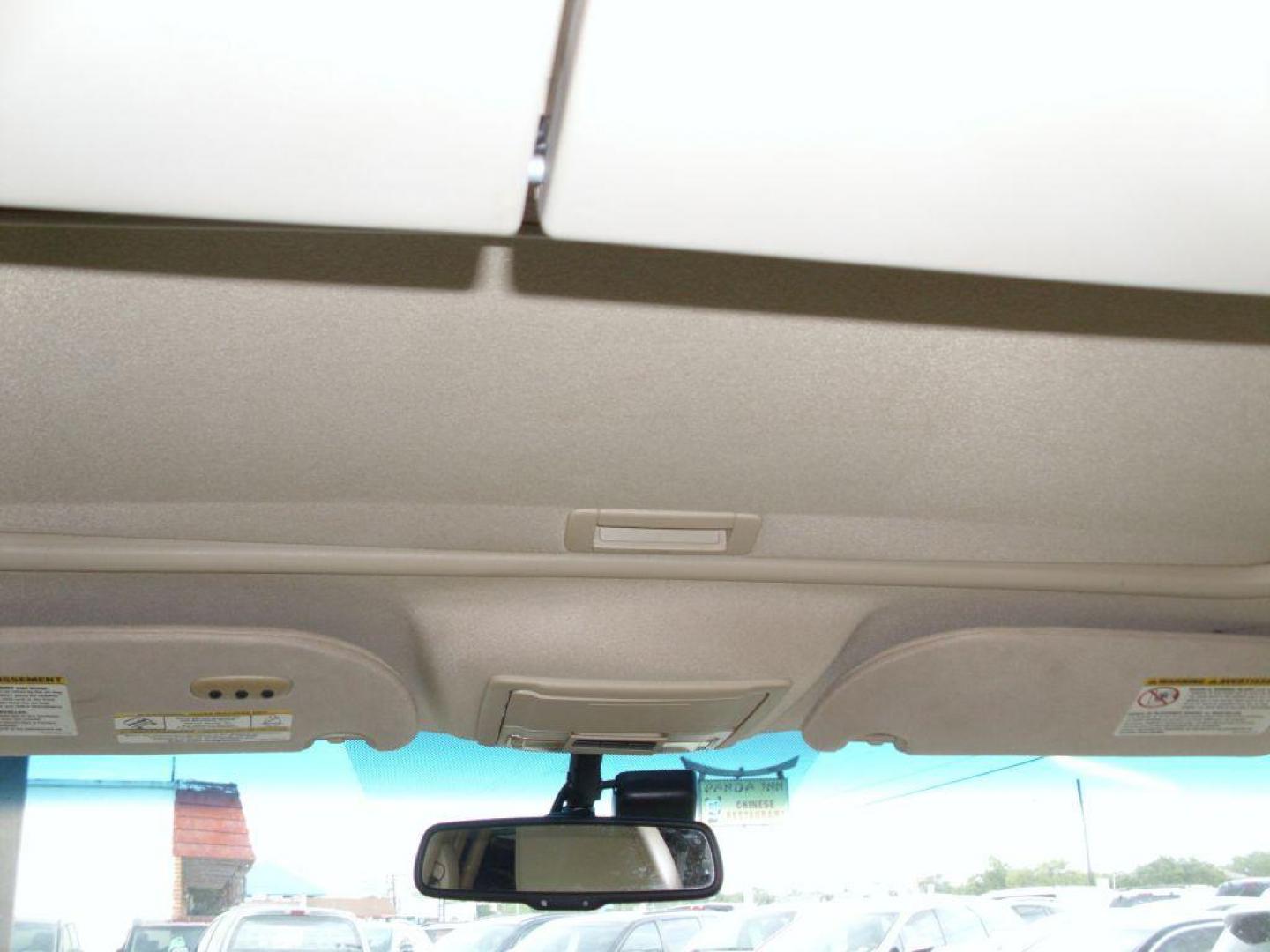 2010 WHITE FORD EXPEDITION EDDIE BAUER (1FMJU1H58AE) with an 5.4L engine, Automatic transmission, located at 12019 San Pedro Avenue, San Antonio, TX, 78216, (208) 269-7240, 29.550915, -98.491142 - We provide financing options through various third-party Credit Unions and Auto Finance Companies, including RBFCU, USAA, SSFCU, Pen Fed, Navy Fed, Credit Human Credit Union of Texas, and most other credit unions. We also work with major banks such as Capital One and Broadway Bank. Payment methods a - Photo#30