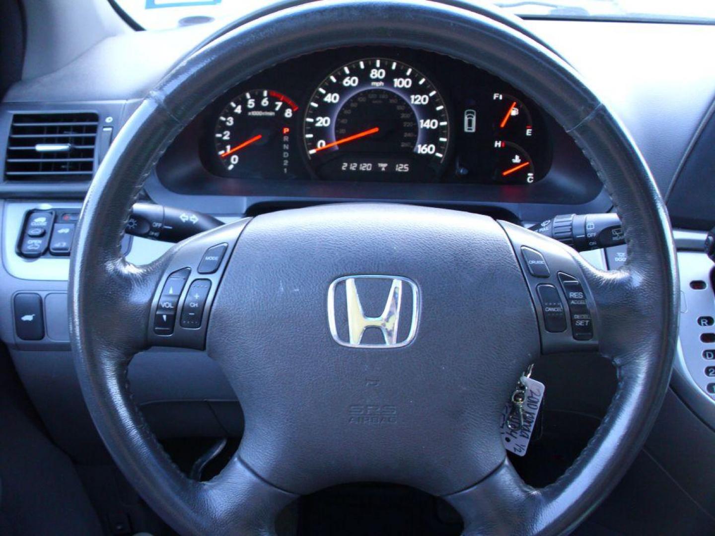 2010 GRAY HONDA ODYSSEY EXL (5FNRL3H60AB) with an 3.5L engine, Automatic transmission, San Antonio, TX, 78216, (208) 269-7240, 29.424601, -98.495140 - Photo#9