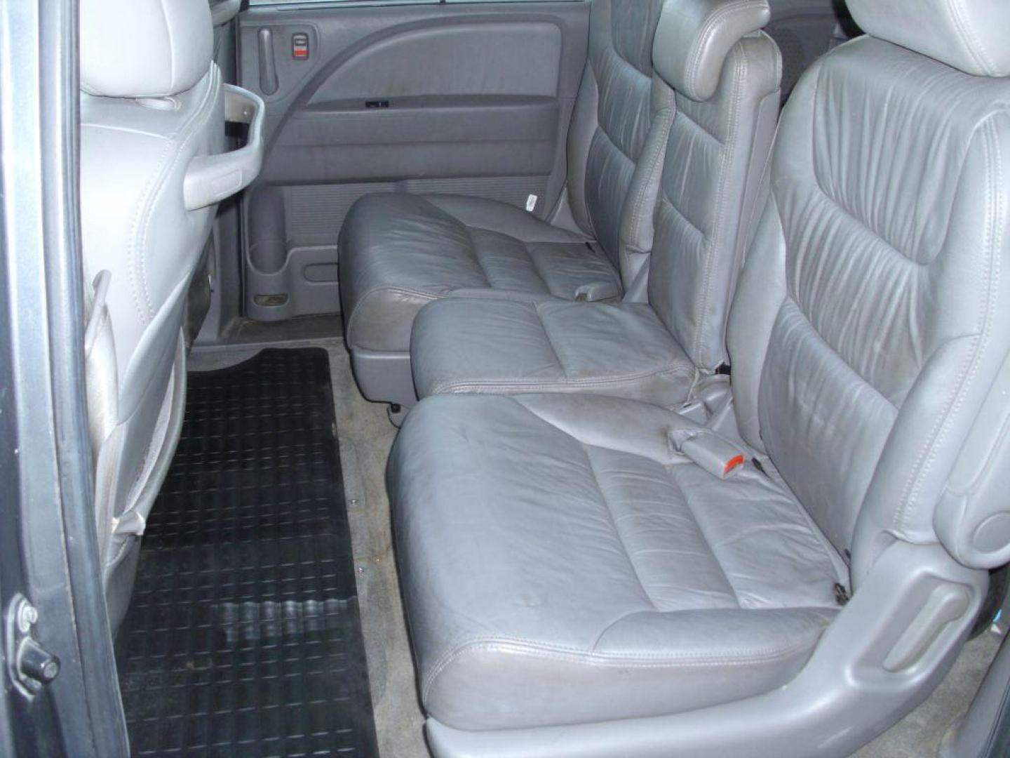 2010 GRAY HONDA ODYSSEY EXL (5FNRL3H60AB) with an 3.5L engine, Automatic transmission, San Antonio, TX, 78216, (208) 269-7240, 29.424601, -98.495140 - Photo#16