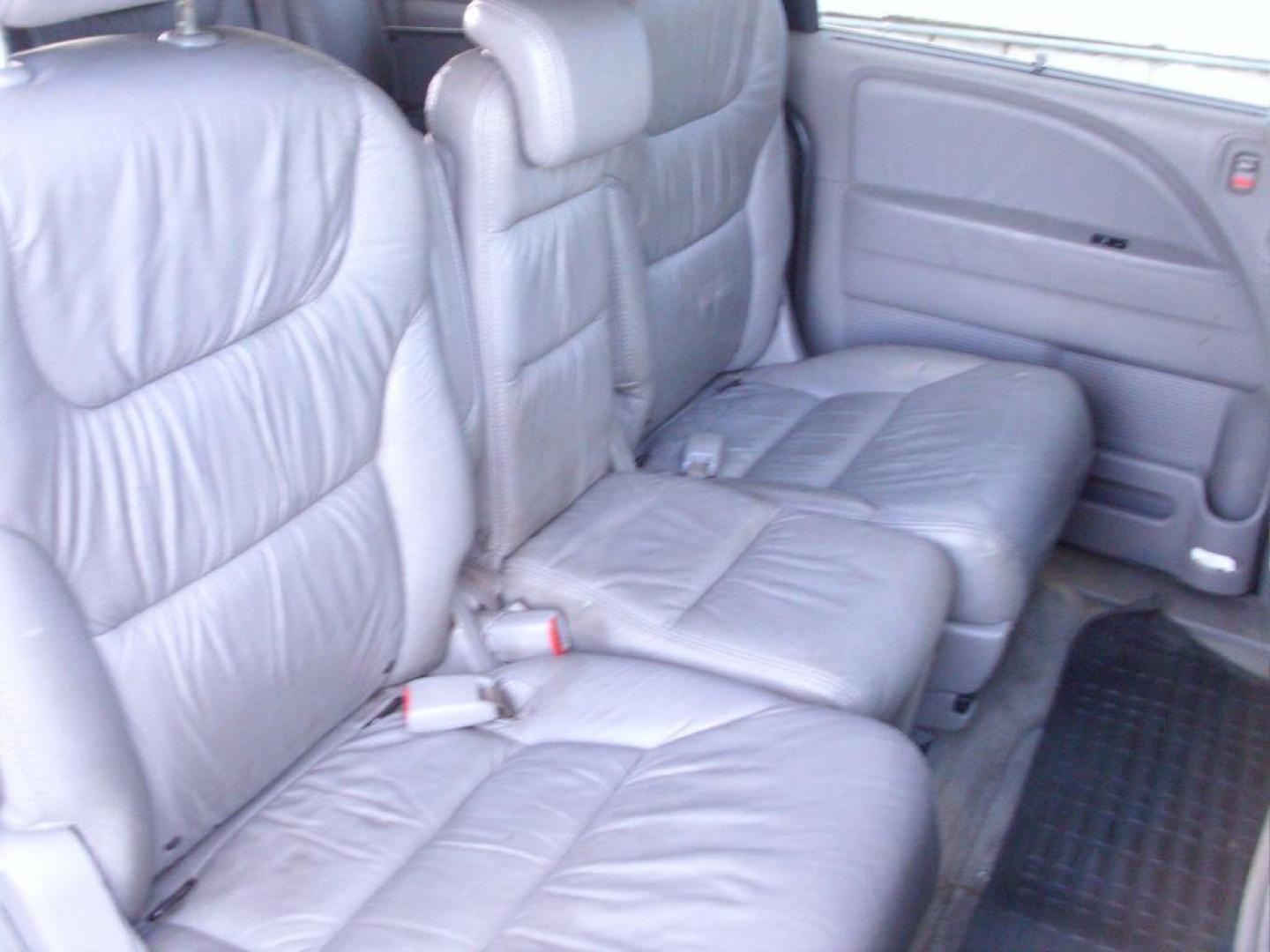 2010 GRAY HONDA ODYSSEY EXL (5FNRL3H60AB) with an 3.5L engine, Automatic transmission, San Antonio, TX, 78216, (208) 269-7240, 29.424601, -98.495140 - Photo#25