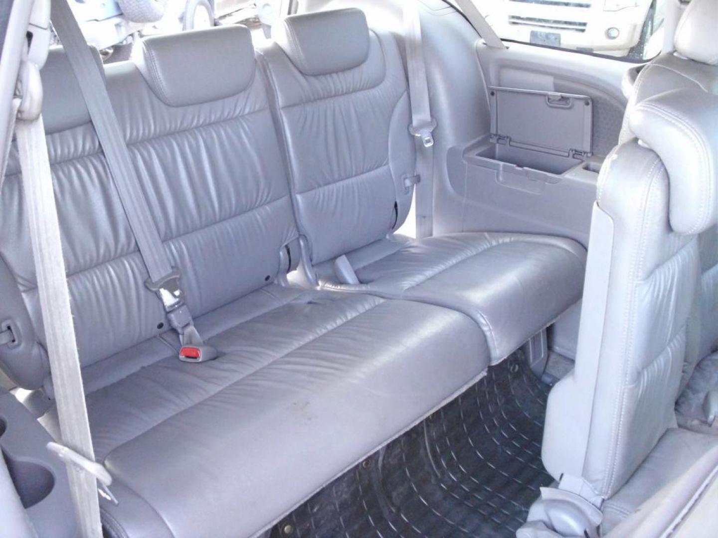 2010 GRAY HONDA ODYSSEY EXL (5FNRL3H60AB) with an 3.5L engine, Automatic transmission, San Antonio, TX, 78216, (208) 269-7240, 29.424601, -98.495140 - Photo#27