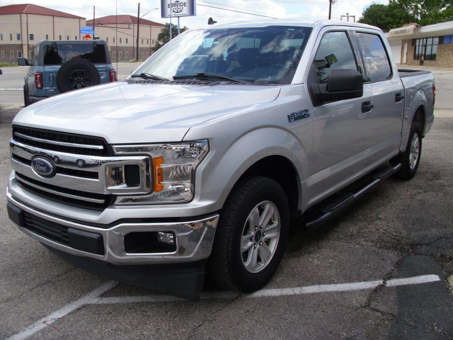 2019 GRAY FORD F150 SUPERCREW (1FTEW1C51KK) with an 5.0L engine, Automatic transmission, San Antonio, TX, 78216, (208) 269-7240, 29.424601, -98.495140 - We provide financing options through various third-party Credit Unions and Auto Finance Companies, including RBFCU, USAA, SSFCU, Pen Fed, Navy Fed, Credit Human Credit Union of Texas, and most other credit unions. We also work with major banks such as Capital One and Broadway Bank. Payment methods a - Photo#1