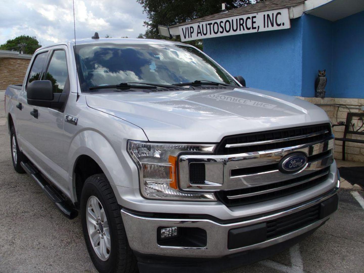 2019 GRAY FORD F150 SUPERCREW (1FTEW1C51KK) with an 5.0L engine, Automatic transmission, San Antonio, TX, 78216, (208) 269-7240, 29.424601, -98.495140 - We provide financing options through various third-party Credit Unions and Auto Finance Companies, including RBFCU, USAA, SSFCU, Pen Fed, Navy Fed, Credit Human Credit Union of Texas, and most other credit unions. We also work with major banks such as Capital One and Broadway Bank. Payment methods a - Photo#4