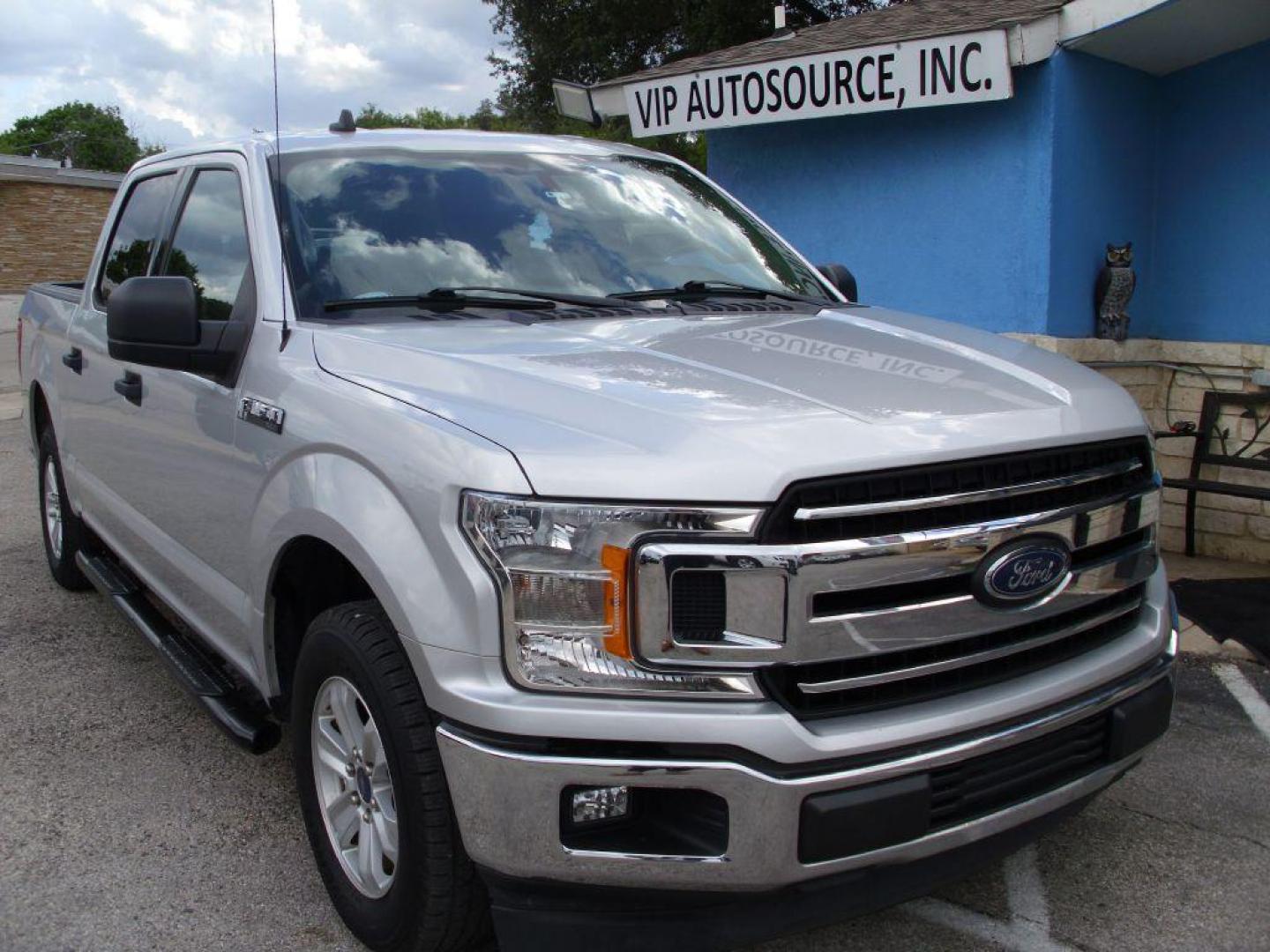 2019 GRAY FORD F150 SUPERCREW (1FTEW1C51KK) with an 5.0L engine, Automatic transmission, San Antonio, TX, 78216, (208) 269-7240, 29.424601, -98.495140 - We provide financing options through various third-party Credit Unions and Auto Finance Companies, including RBFCU, USAA, SSFCU, Pen Fed, Navy Fed, Credit Human Credit Union of Texas, and most other credit unions. We also work with major banks such as Capital One and Broadway Bank. Payment methods a - Photo#5