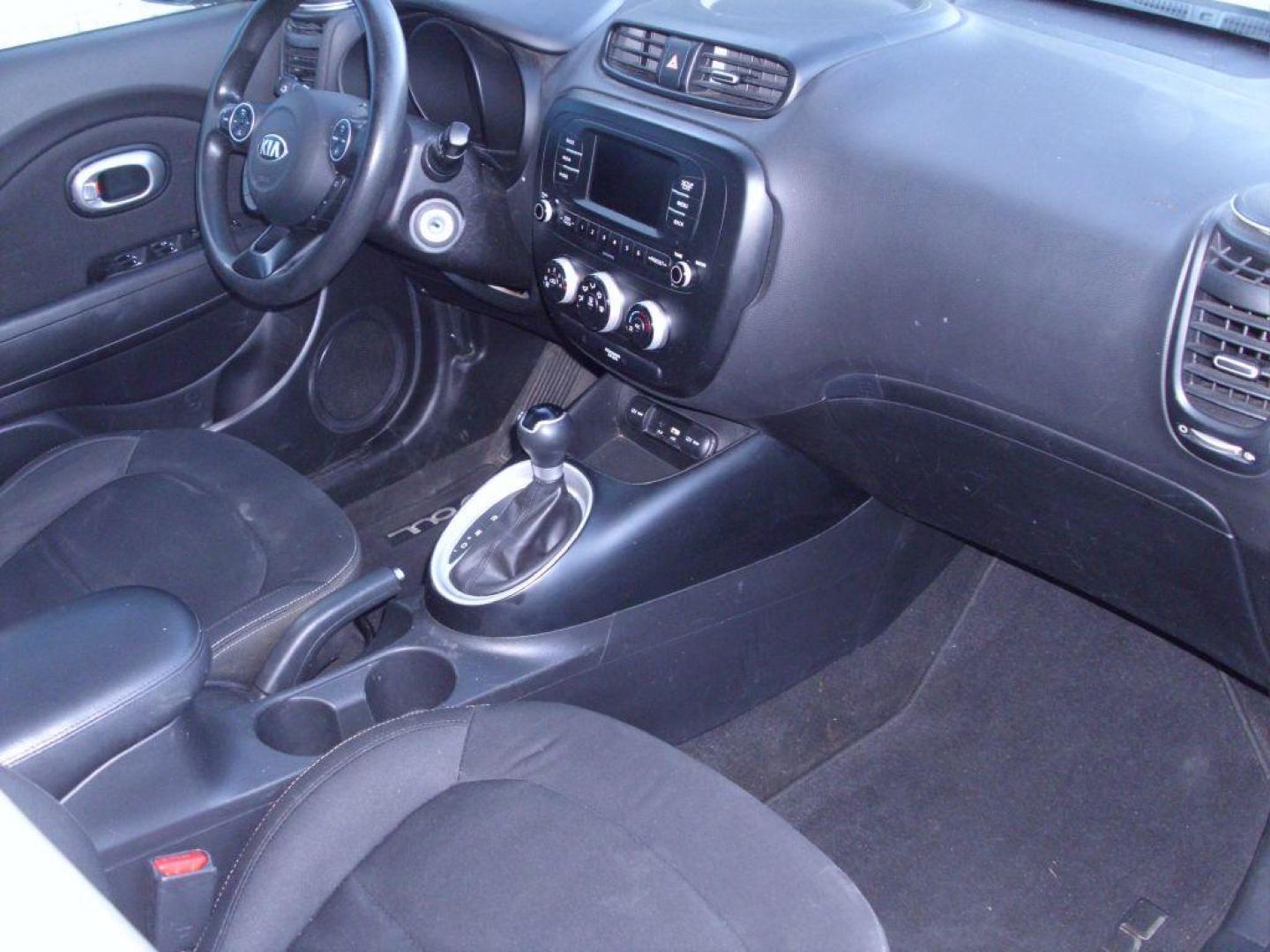 2018 GRAY KIA SOUL (KNDJN2A27J7) with an 1.6L engine, Automatic transmission, located at 12019 San Pedro Ave., San Antonio, TX, 78216, (208) 269-7240, 29.545015, -98.490662 - We provide financing options through various third-party Credit Unions and Auto Finance Companies, including RBFCU, USAA, SSFCU, Pen Fed, Navy Fed, Credit Human Credit Union of Texas, and most other credit unions. We also work with major banks such as Capital One and Broadway Bank. Payment methods a - Photo#9