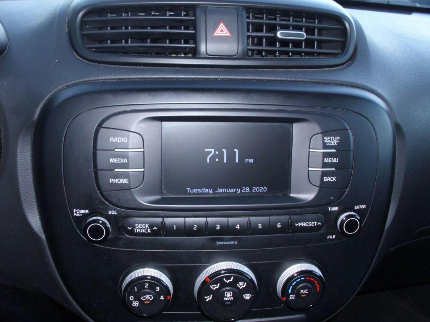 2018 GRAY KIA SOUL (KNDJN2A27J7) with an 1.6L engine, Automatic transmission, located at 12019 San Pedro Ave., San Antonio, TX, 78216, (208) 269-7240, 29.545015, -98.490662 - We provide financing options through various third-party Credit Unions and Auto Finance Companies, including RBFCU, USAA, SSFCU, Pen Fed, Navy Fed, Credit Human Credit Union of Texas, and most other credit unions. We also work with major banks such as Capital One and Broadway Bank. Payment methods a - Photo#14