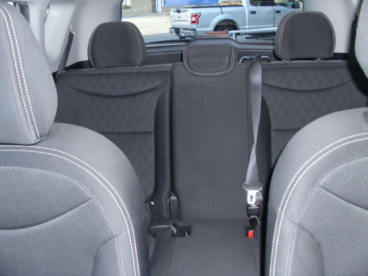 2018 GRAY KIA SOUL (KNDJN2A27J7) with an 1.6L engine, Automatic transmission, located at 12019 San Pedro Ave., San Antonio, TX, 78216, (208) 269-7240, 29.545015, -98.490662 - We provide financing options through various third-party Credit Unions and Auto Finance Companies, including RBFCU, USAA, SSFCU, Pen Fed, Navy Fed, Credit Human Credit Union of Texas, and most other credit unions. We also work with major banks such as Capital One and Broadway Bank. Payment methods a - Photo#16