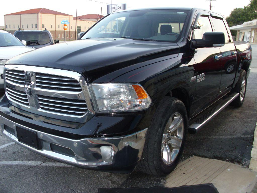 photo of 2014 RAM 1500 SLT