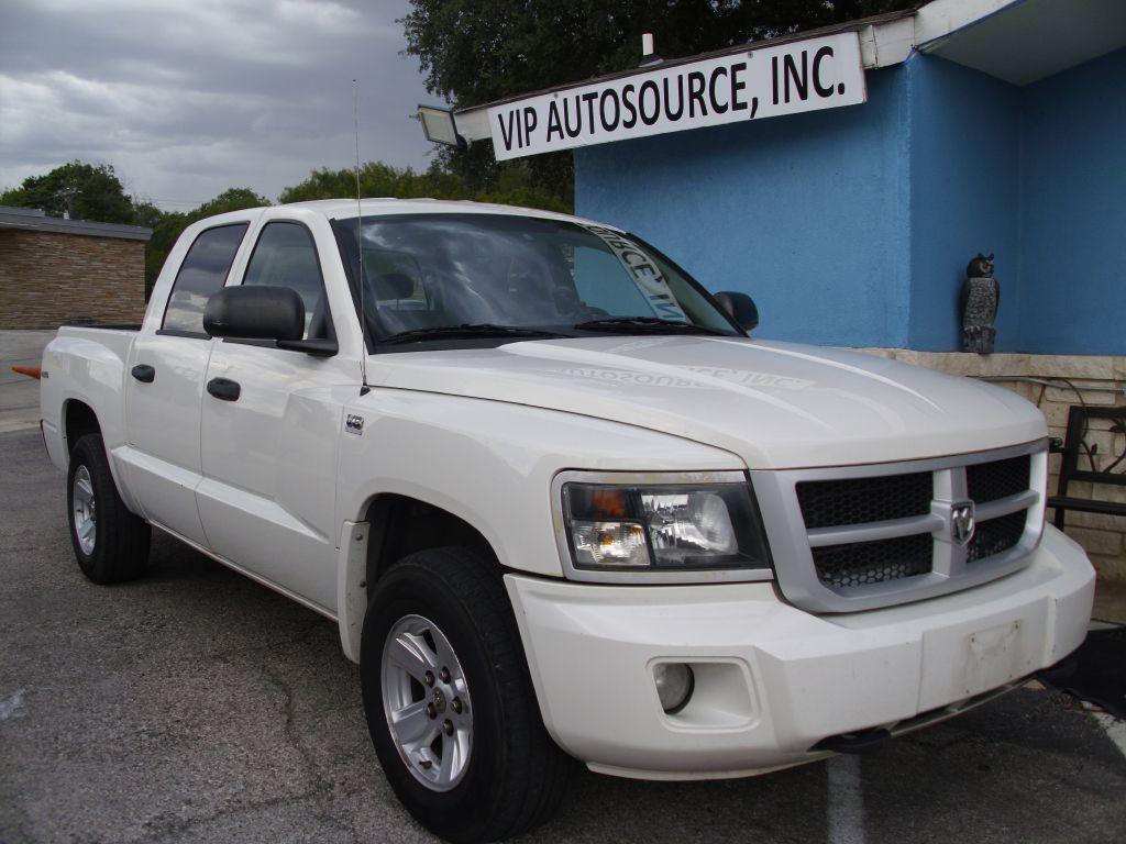 photo of 2009 DODGE DAKOTA SXT