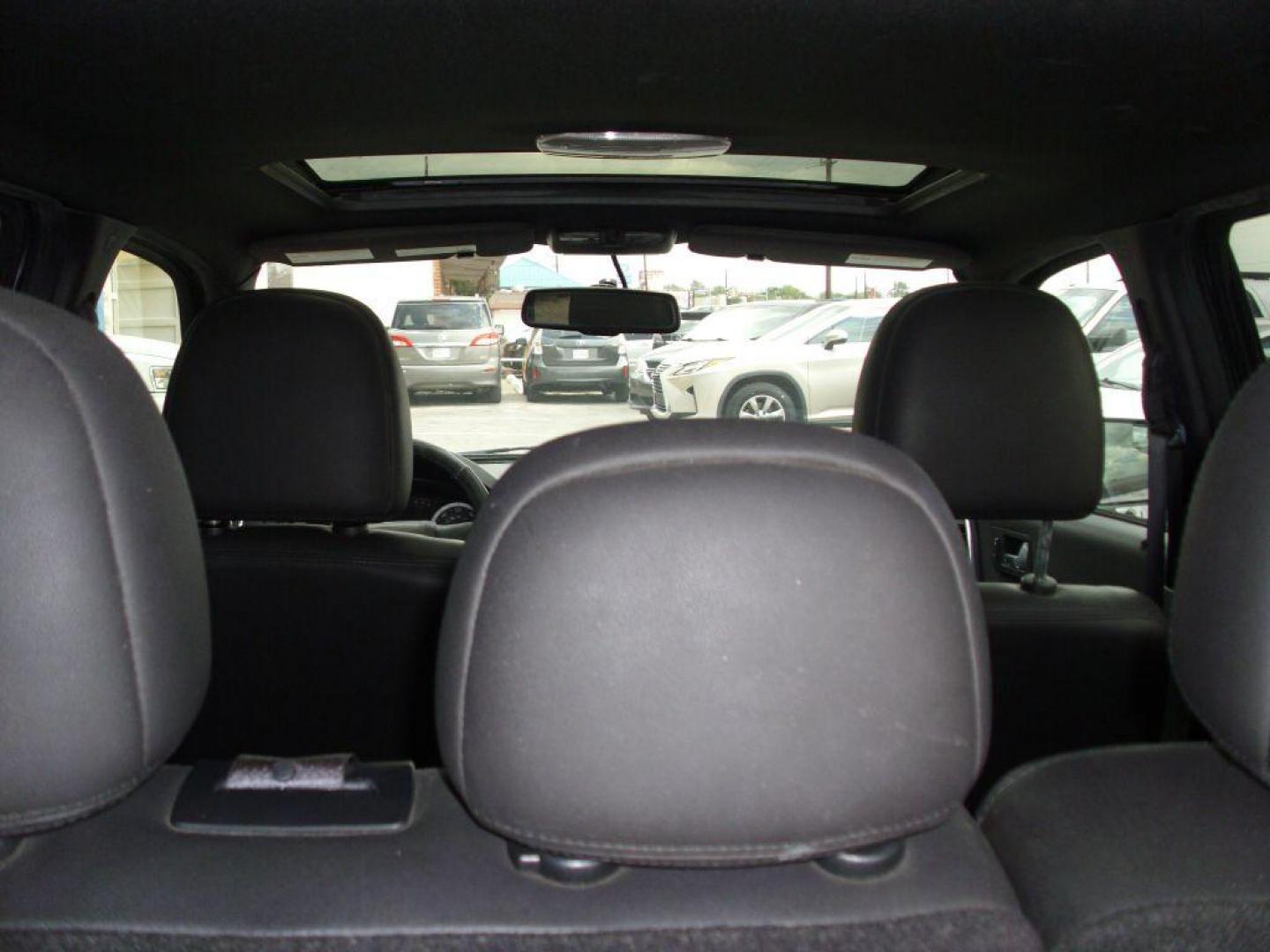 2012 GRAY FORD ESCAPE LIMITED (1FMCU0EG9CK) with an 3.0L engine, Automatic transmission, located at 2215 Harry Wurzbach Rd , San Antonio, TX, 78209, (208) 269-7240, 29.491415, -98.432098 - ONE OWNER - Front Seat Heaters, Bluetooth Technology, Alloy Wheels, Leather Seats, Sunroof(s), Air Conditioning; Power Windows; Power Locks; Power Steering; Tilt Wheel; AM/FM CD/MP3; Satellite; AM/FM CD/DVD; Sentry Key; Keyless Entry; Alarm; Available; Dual Front Airbags; Side Airbags; Head Airbags; - Photo#15