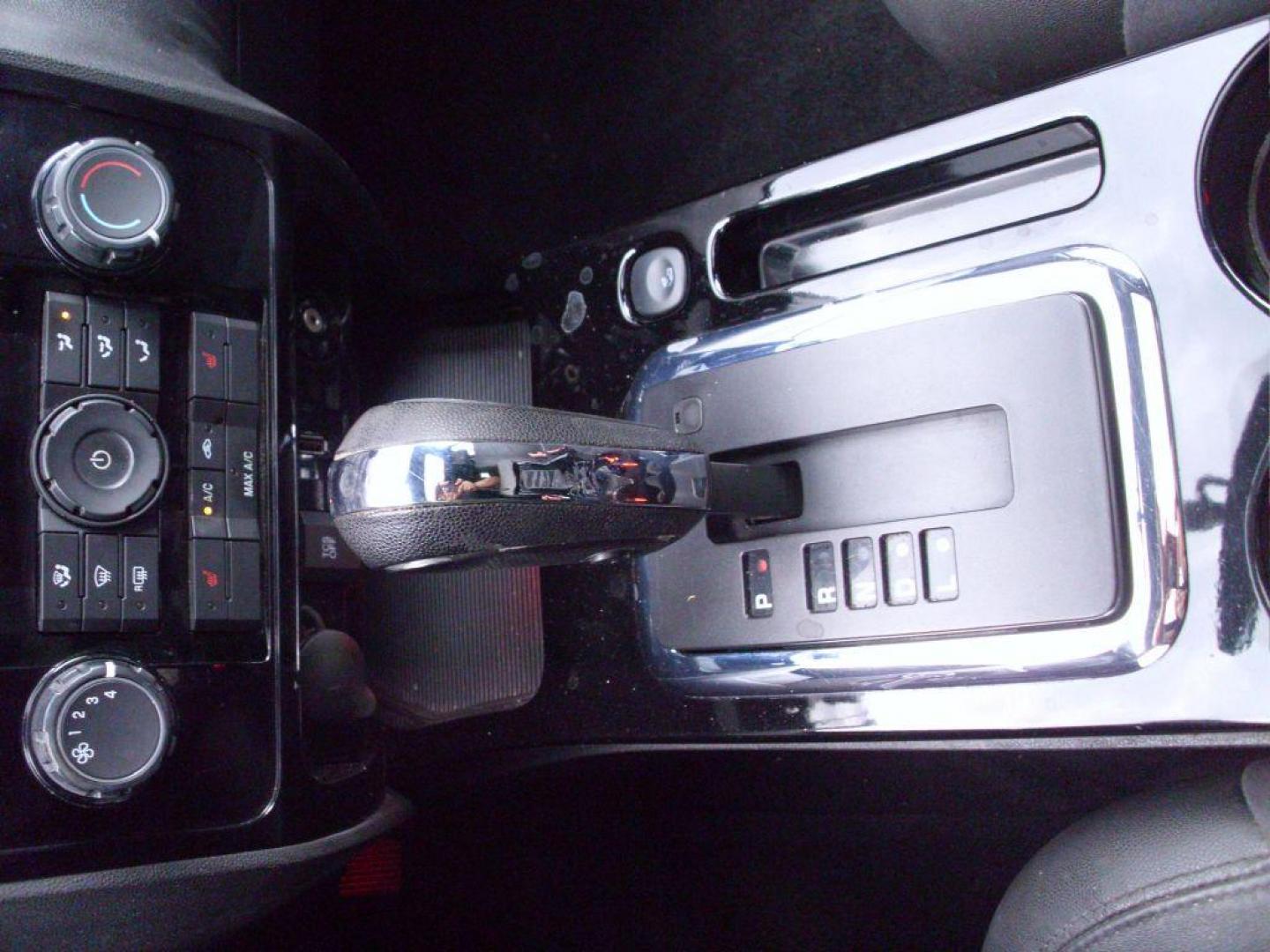 2012 GRAY FORD ESCAPE LIMITED (1FMCU0EG9CK) with an 3.0L engine, Automatic transmission, located at 2215 Harry Wurzbach Rd , San Antonio, TX, 78209, (208) 269-7240, 29.491415, -98.432098 - ONE OWNER - Front Seat Heaters, Bluetooth Technology, Alloy Wheels, Leather Seats, Sunroof(s), Air Conditioning; Power Windows; Power Locks; Power Steering; Tilt Wheel; AM/FM CD/MP3; Satellite; AM/FM CD/DVD; Sentry Key; Keyless Entry; Alarm; Available; Dual Front Airbags; Side Airbags; Head Airbags; - Photo#21
