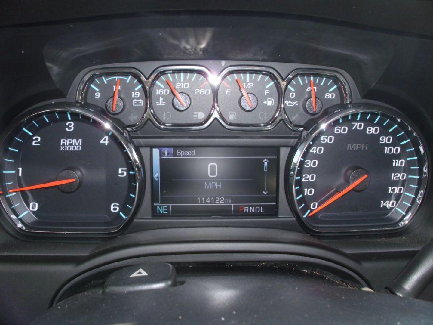 2018 BLUE CHEVROLET TAHOE 1500 LS (1GNSCAKC9JR) with an 5.3L engine, Automatic transmission, located at 2215 Harry Wurzbach Rd , San Antonio, TX, 78209, (208) 269-7240, 29.491415, -98.432098 - GREAT SUV FOR ROAD TRIPS WITH FOLD AWAY THIRD ROW ! ABS Brakes; Air Conditioning; Alloy Wheels; AM/FM Stereo; Android Auto; Apple CarPlay; Automatic Transmission; Auxiliary Audio Input; Bluetooth Technology; CD Audio; Cruise Control; Lane Departure Warning; Leather Seats; Navigation System; Overhead - Photo#17