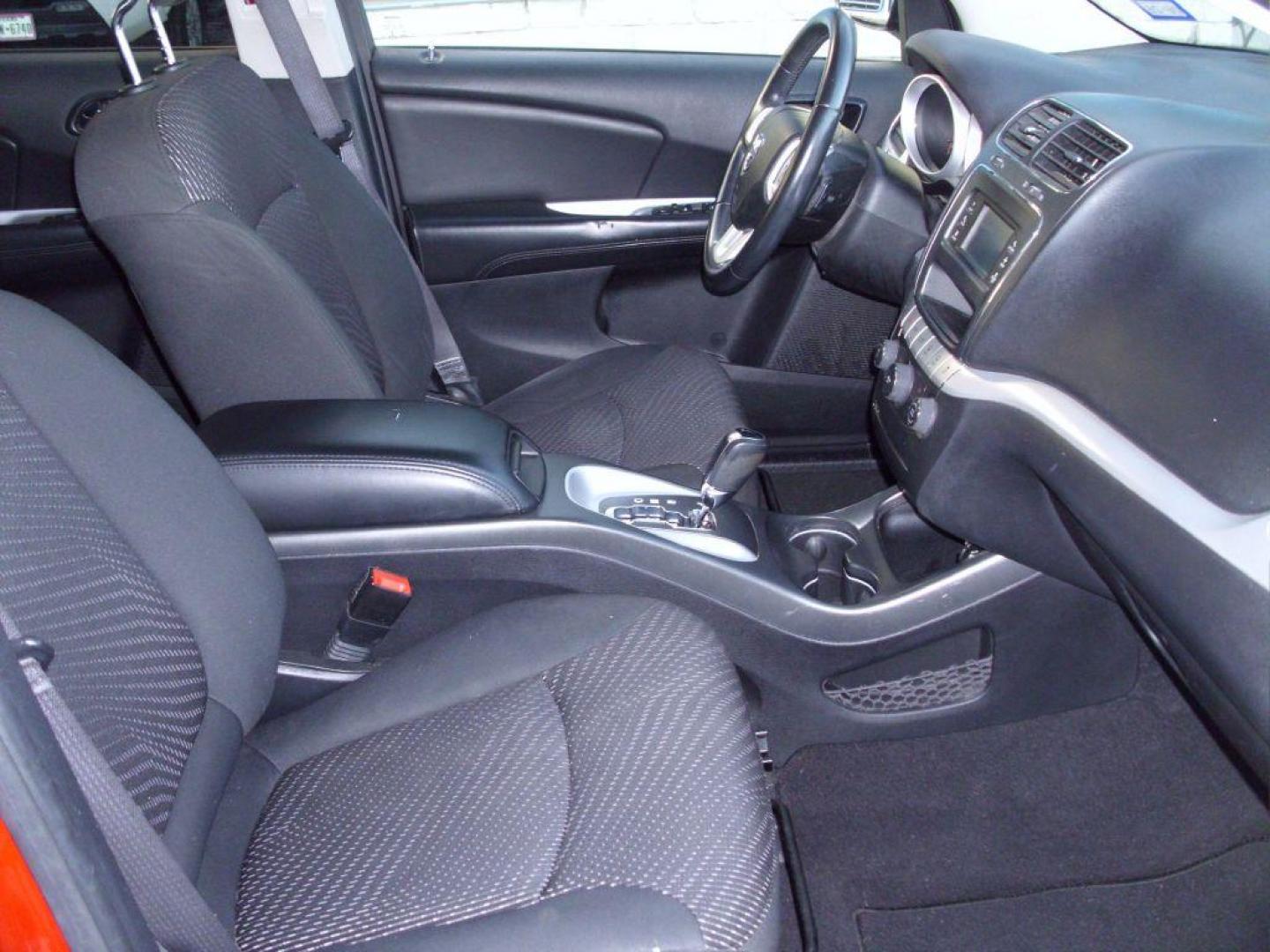 2016 RED DODGE JOURNEY SXT SXT (3C4PDCBB4GT) , Automatic transmission, located at 2215 Harry Wurzbach Rd , San Antonio, TX, 78209, (208) 269-7240, 29.491415, -98.432098 - ONE OWNER- THIRD ROW SEATING; Roof Rack, Traction Control; Air Conditioning; Power Door Locks; Power Steering; AM/FM Stereo; Alloy Wheels; Cruise Control; Side Air Bags; Power Seat; Power Windows; Dual Air Bags ** WE DO NOT OFFER BUY HERE PAY HERE FINANCING. or Sub-Prime credit rebuilding** - Photo#9