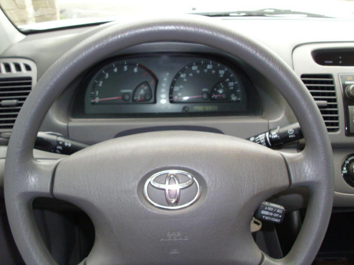 2002 SILVER TOYOTA CAMRY LE (4T1BE32K72U) with an 2.4L engine, Automatic transmission - GREAT VEHICLE WITH AUTOMATIC TRANSMISSION. Air Conditioning; Cruise Control; Sunroof(s); Cloth Seats; Rear Defroster; Power Windows; Power Locks; Power Steering; Tilt Wheel; AM/FM CD; AM/FM Cassette; Available; Dual Front Air Bag; Active Belts; All Wheel ABS We provide financing options through v - Photo#16
