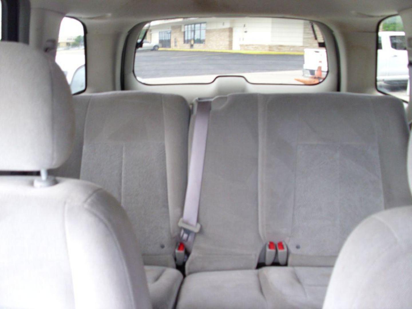 2007 GRAY CHEVROLET TRAILBLAZER LS (1GNDS13S672) with an 4.2L engine, Automatic transmission, located at 2215 Harry Wurzbach Rd , San Antonio, TX, 78209, (208) 269-7240, 29.491415, -98.432098 - ONLY 2 Previous Owners with NO Accidents or Damage Reported!! Full Roof Rack; Automatic Transmission; Alloy Wheels; Tow Hitch; Traction Control; Cruise Control; Rear Defroster; Air Conditioning; Power Windows; Power Locks; Power Steering; Tilt Wheel; AM/FM CD; AM/FM CD/MP3; Satellite; Passive engine - Photo#14