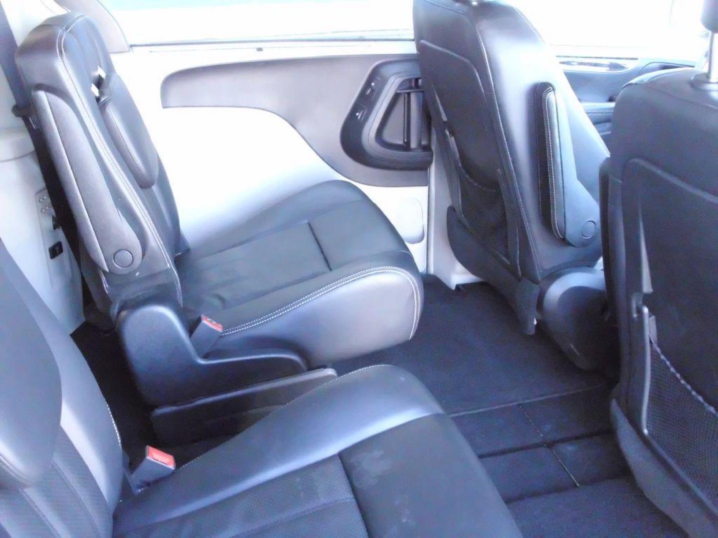 2013 SILVER CHRYSLER TOWN and COUNTRY TOURING L (2C4RC1CG6DR) with an 3.6L engine, Automatic transmission, located at 2215 Harry Wurzbach Rd , San Antonio, TX, 78209, (208) 269-7240, 29.491415, -98.432098 - POWER FOLDING THIRD ROW!! Parking Sensor; Blind Spot Monitor; Convenience Package; Cruise Control; Flex Fuel Vehicle; Fold Away Middle Row; Front Seat Heaters; Heated Steering Wheel; Leather Seats; Power Hatch/Deck Lid; Rear Air Conditioning; Air Conditioning; Power Windows; Power Locks; Power Steer - Photo#12