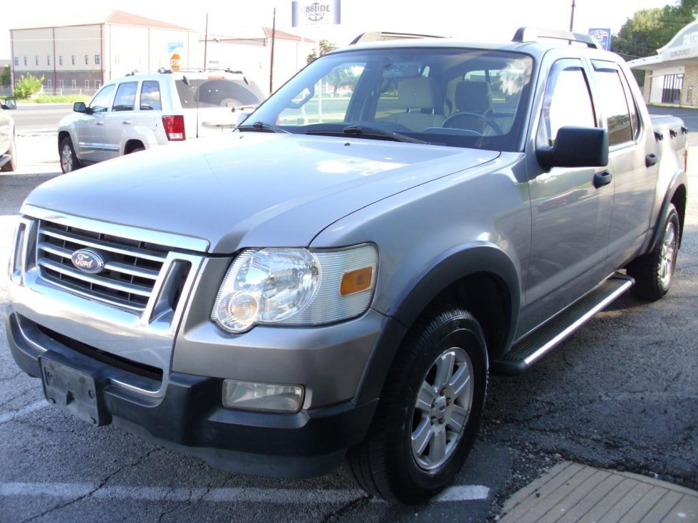 2008 GRAY FORD EXPLORER SPORT XLT (1FMEU31E38U) with an 4.0L engine, Automatic transmission, located at 2215 Harry Wurzbach Rd , San Antonio, TX, 78209, (208) 269-7240, 29.491415, -98.432098 - GREAT TRUCK with Alloy Wheels!! Automatic Transmission; Cloth Seats; Tow Hitch; Running Boards; Air Conditioning; Power Windows; Power Locks; Power Steering; Tilt Wheel; AM/FM CD/MP3; Satellite; AM/FM CD/DVD; Immobilizer; Keyless Entry; Dual Air Bags Front Head and Sides; Active Belts; Sport Utility- Photo#1