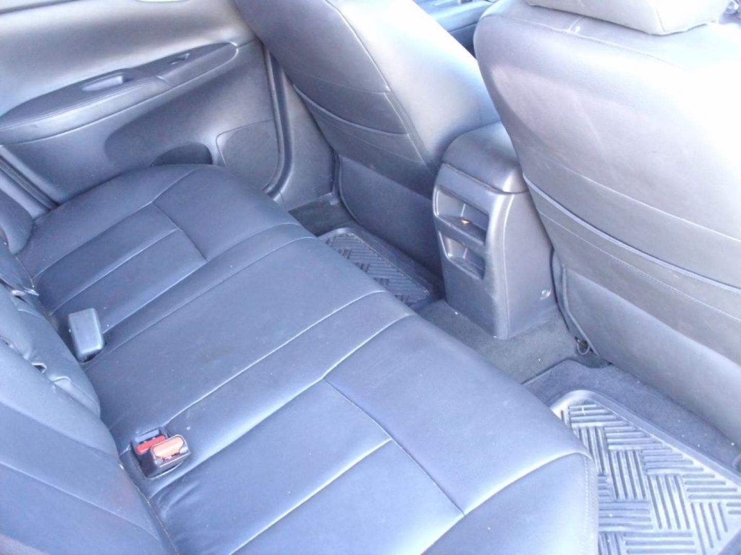 2013 WHITE NISSAN SENTRA S (3N1AB7AP0DL) with an 1.8L engine, Continuously Variable transmission, located at 2215 Harry Wurzbach Rd , San Antonio, TX, 78209, (208) 269-7240, 29.491415, -98.432098- Photo#13